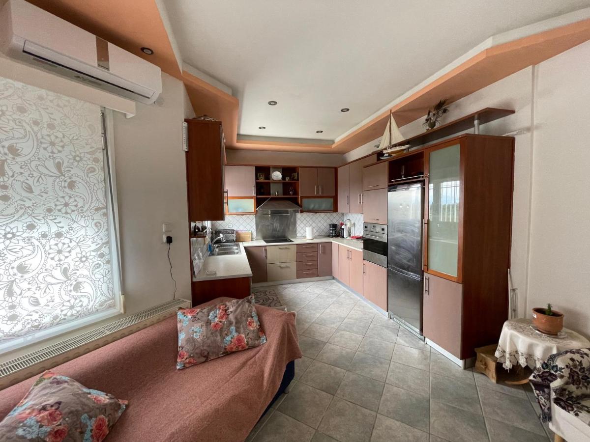 Seaside Apartment With Private Garden Неа-Анхиалос Экстерьер фото